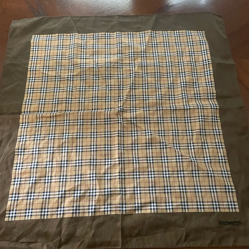 Burberry handkerchief